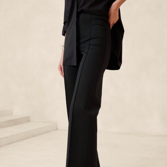 Banana Republic Straight Everywhere Ponte Pant size M Black - Picture 2 of 6